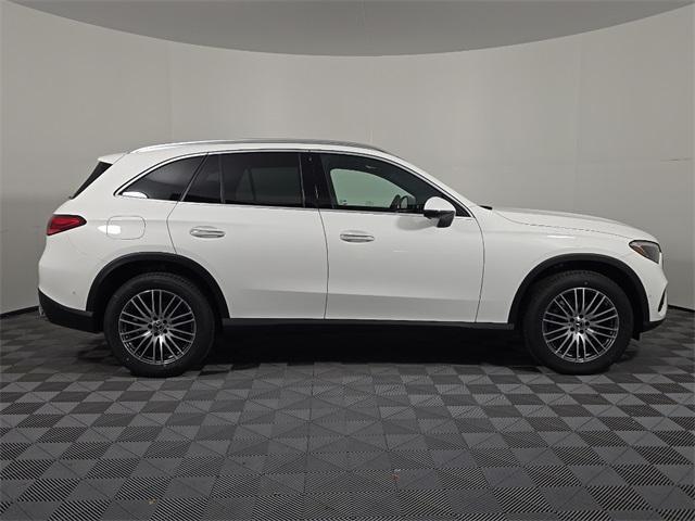 new 2025 Mercedes-Benz GLC 300 car, priced at $55,270