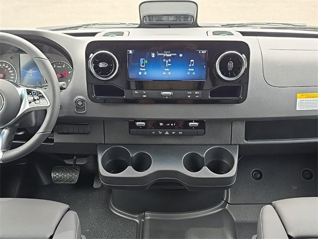 new 2025 Mercedes-Benz Sprinter 2500 car, priced at $83,575