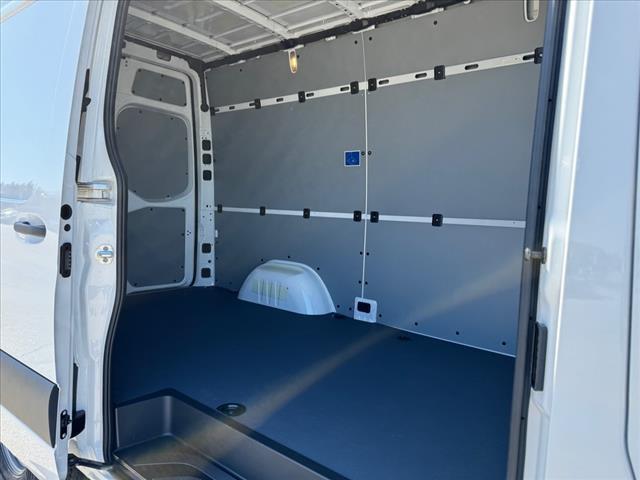 new 2024 Mercedes-Benz Sprinter 2500 car, priced at $59,111