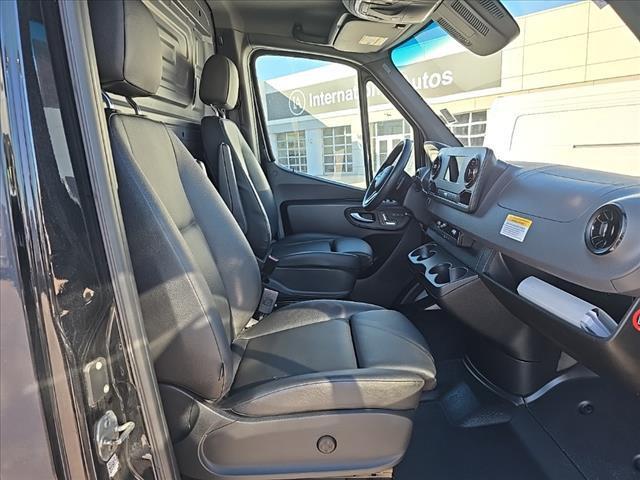 used 2020 Mercedes-Benz Sprinter 2500 car, priced at $37,995