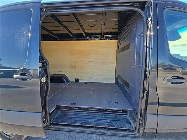 used 2020 Mercedes-Benz Sprinter 2500 car, priced at $37,995