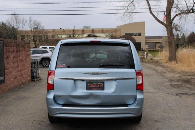 used 2013 Chrysler Town & Country car, priced at $5,999