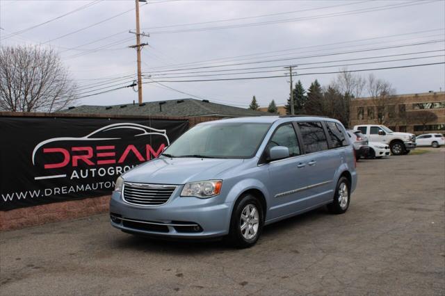 used 2013 Chrysler Town & Country car, priced at $5,999