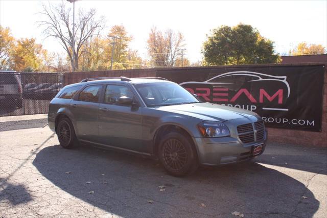 used 2005 Dodge Magnum car, priced at $6,499