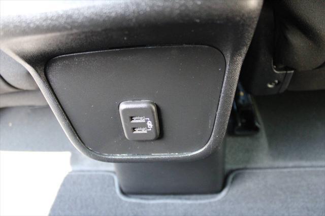 used 2022 Chevrolet Equinox car, priced at $18,819