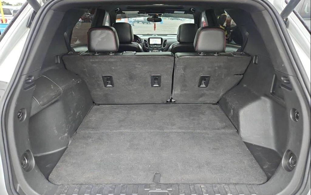 used 2022 Chevrolet Equinox car, priced at $24,219