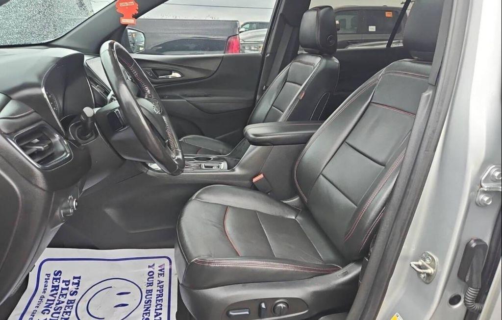 used 2022 Chevrolet Equinox car, priced at $24,219