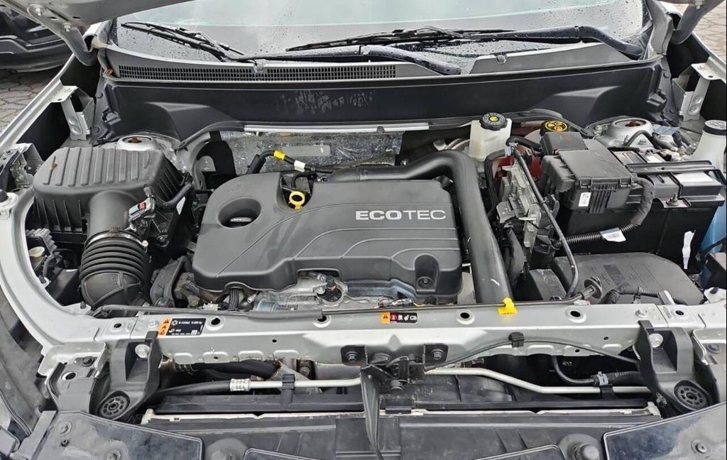 used 2022 Chevrolet Equinox car, priced at $24,219