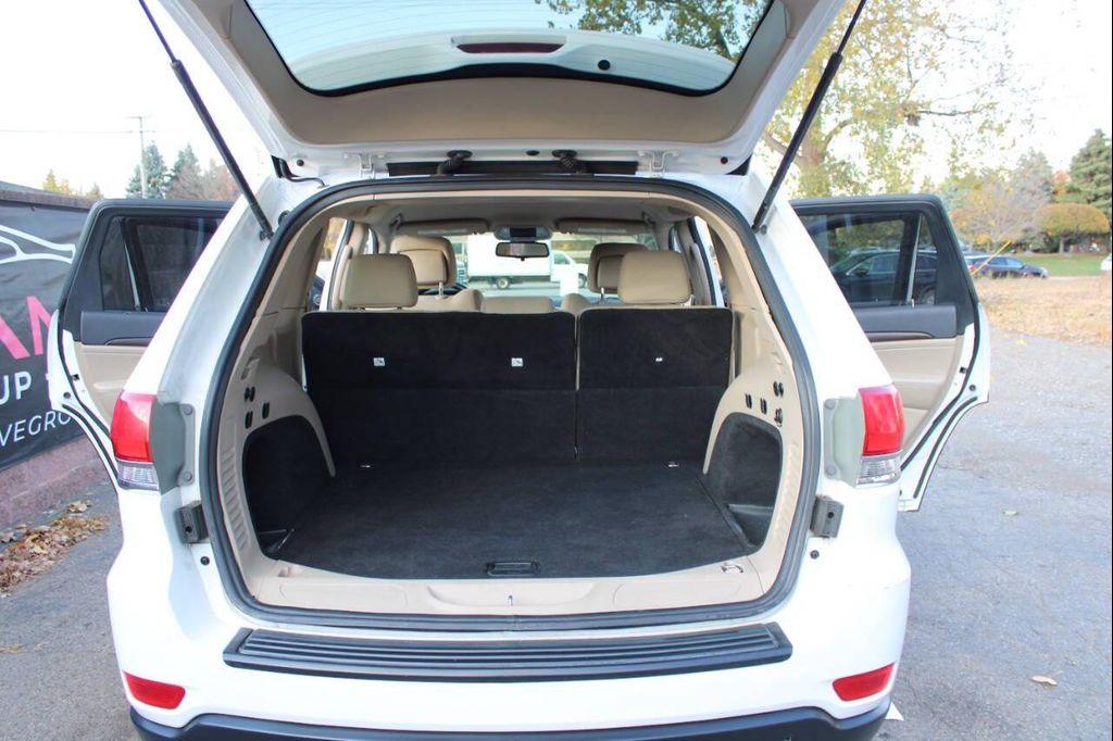 used 2016 Jeep Grand Cherokee car, priced at $7,349