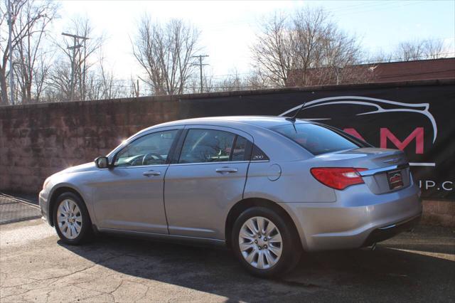 used 2013 Chrysler 200 car, priced at $9,999