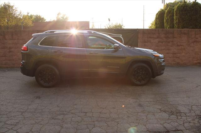 used 2018 Jeep Cherokee car, priced at $12,899