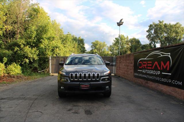 used 2018 Jeep Cherokee car, priced at $12,899