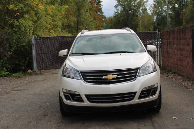 used 2014 Chevrolet Traverse car, priced at $9,999