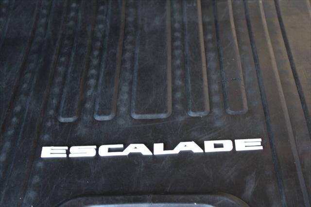 used 2016 Cadillac Escalade ESV car, priced at $26,999