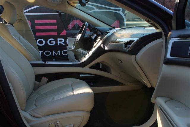 used 2013 Lincoln MKZ car, priced at $11,419