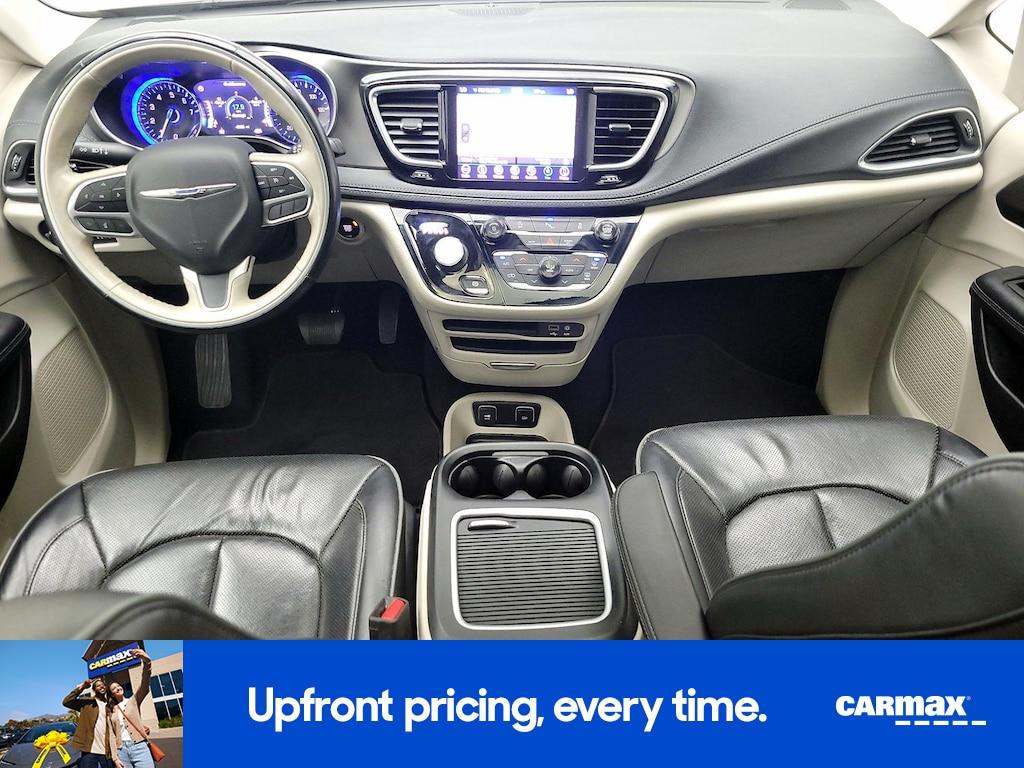 used 2019 Chrysler Pacifica car, priced at $26,998