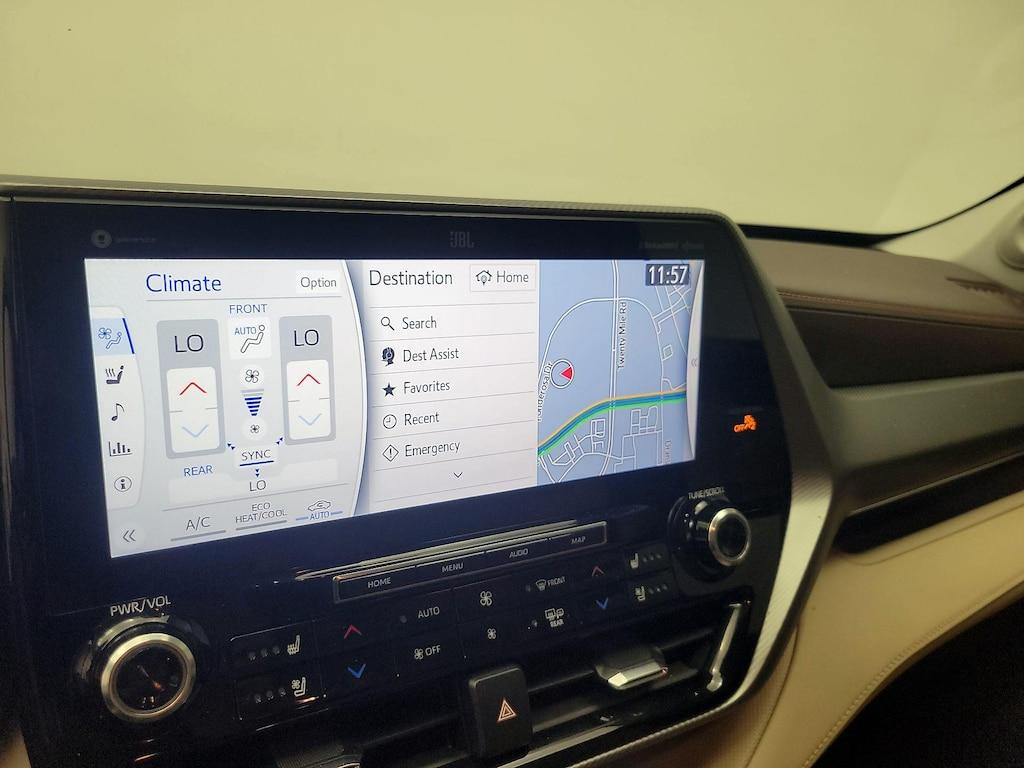 used 2020 Toyota Highlander Hybrid car, priced at $39,998