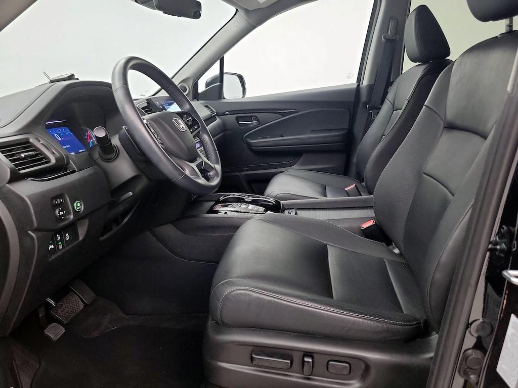 used 2022 Honda Pilot car, priced at $35,998