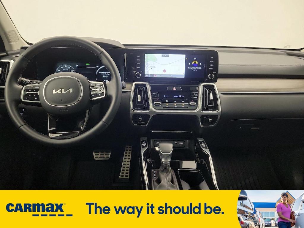 used 2023 Kia Sorento car, priced at $37,998