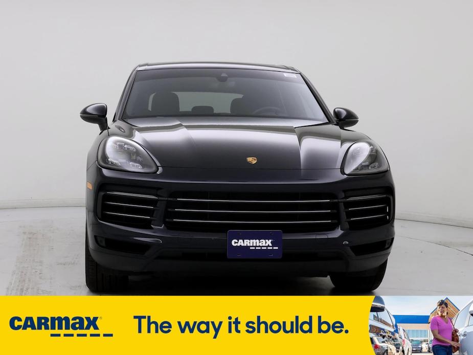 used 2020 Porsche Cayenne E-Hybrid car, priced at $53,998