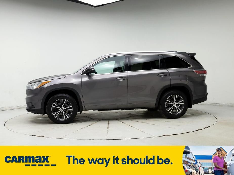 used 2016 Toyota Highlander car, priced at $27,998