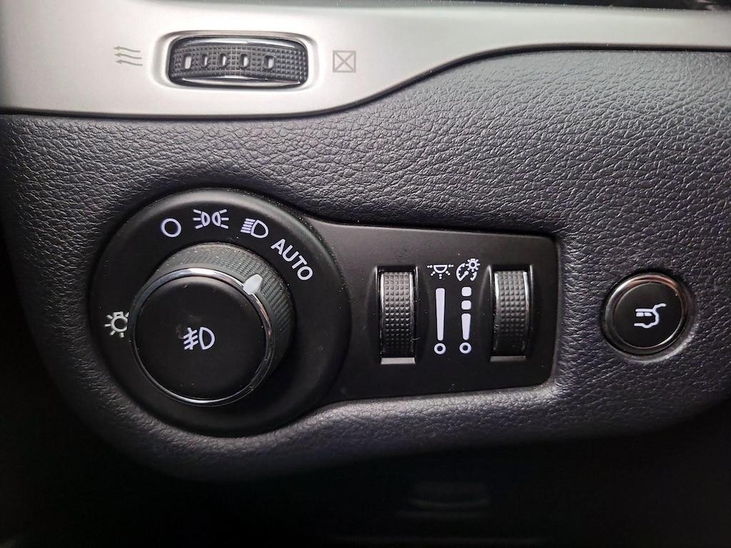 used 2014 Jeep Cherokee car, priced at $14,599