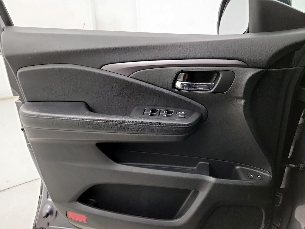 used 2017 Honda Pilot car, priced at $22,998
