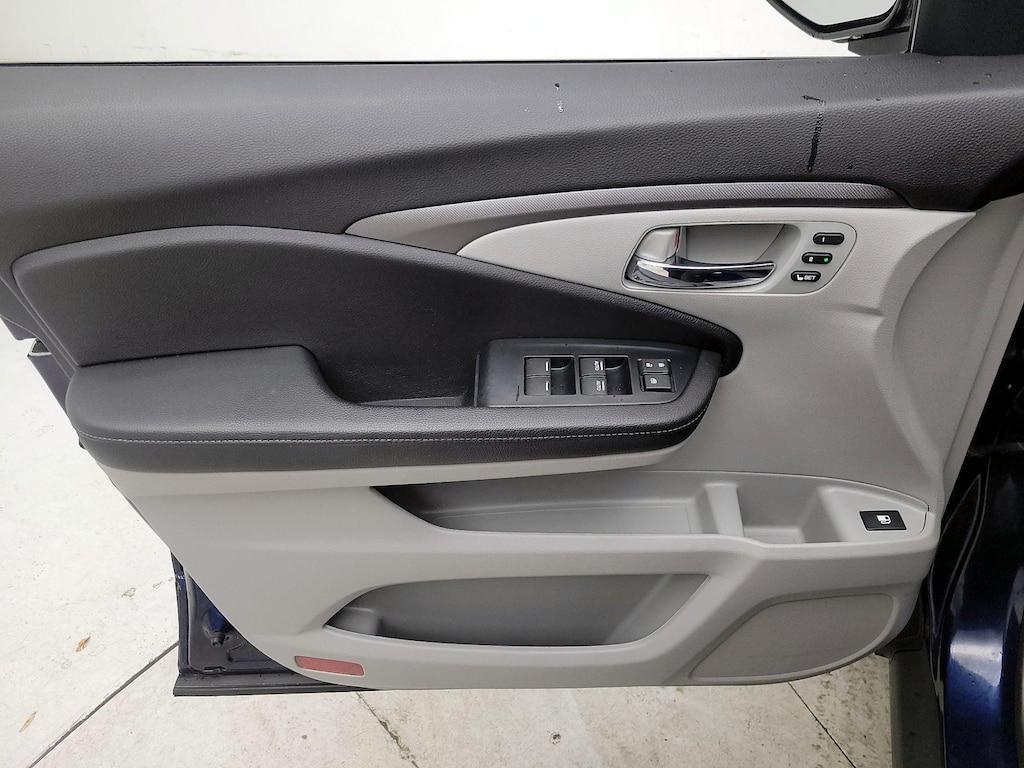 used 2023 Honda Ridgeline car, priced at $34,998