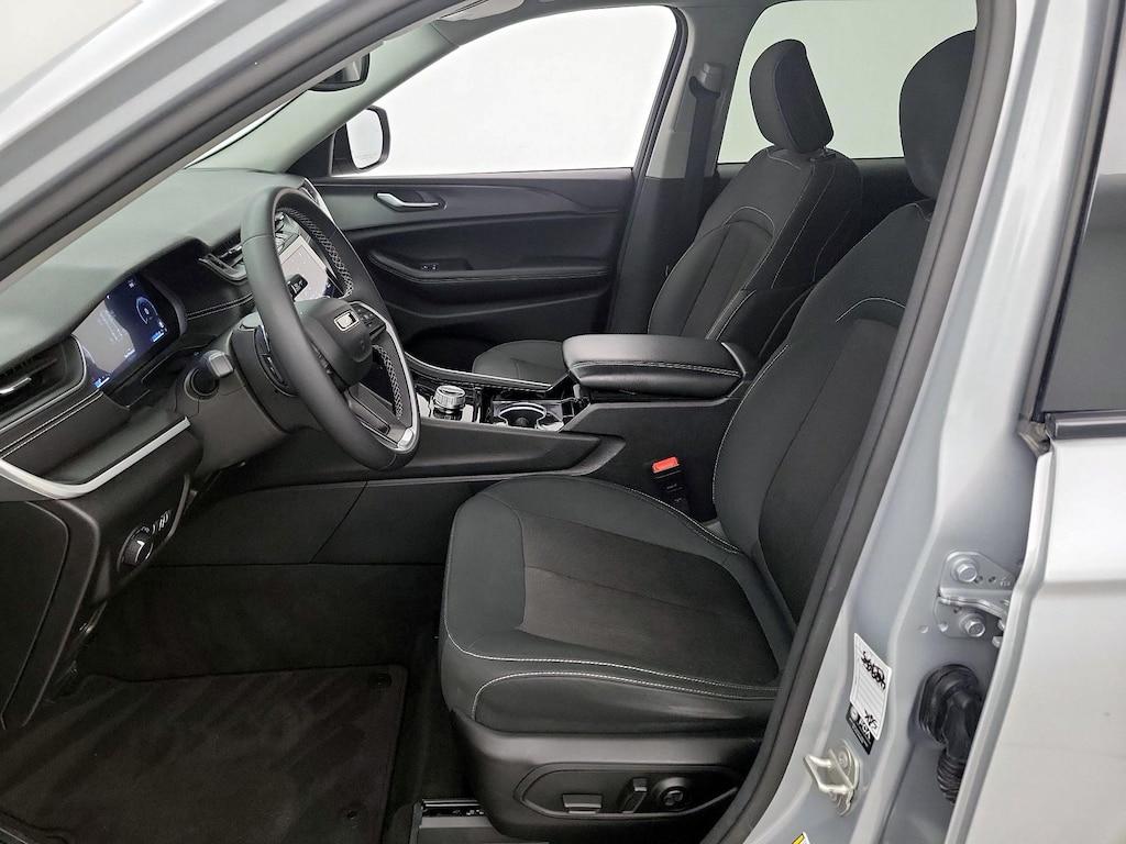 used 2023 Jeep Grand Cherokee car, priced at $25,998