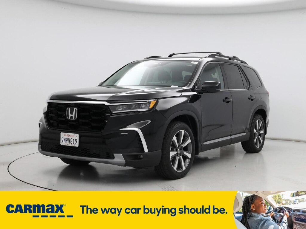 used 2025 Honda Pilot car, priced at $50,998