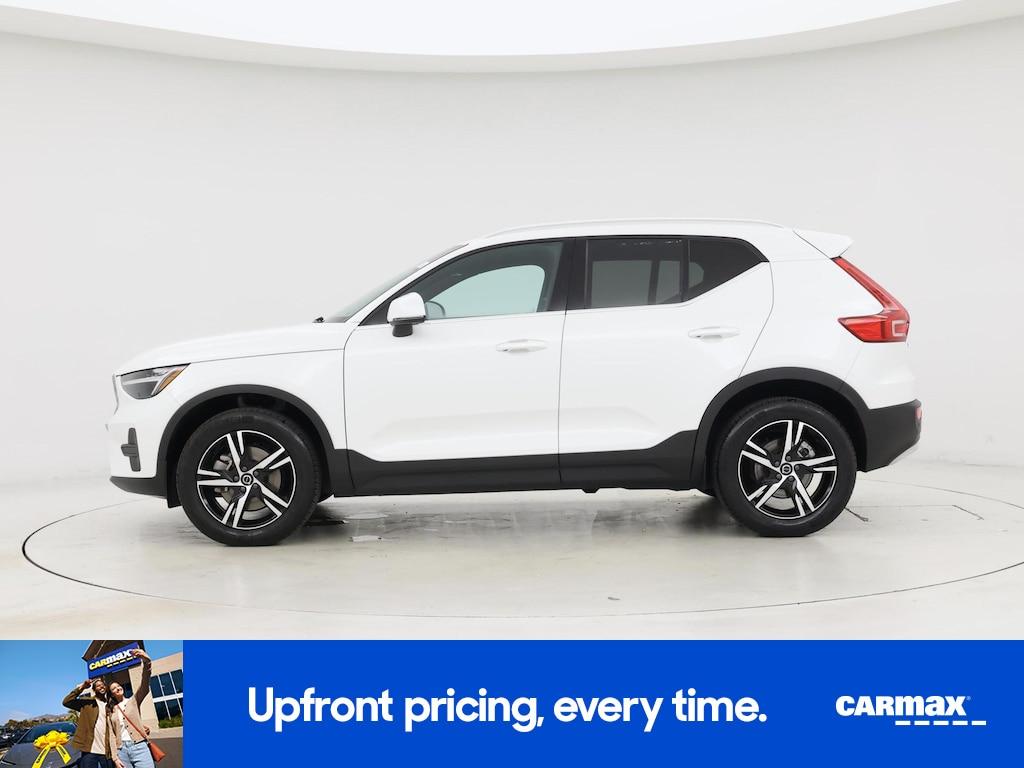 used 2025 Volvo XC40 car, priced at $29,998