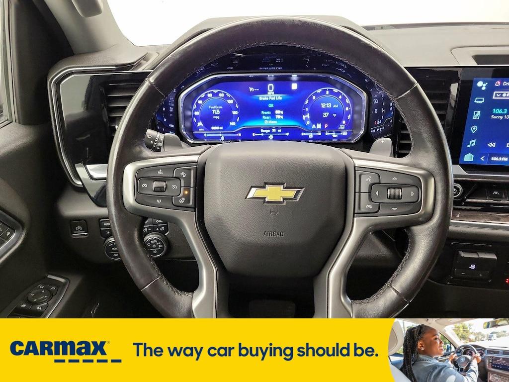 used 2022 Chevrolet Silverado 1500 car, priced at $43,998
