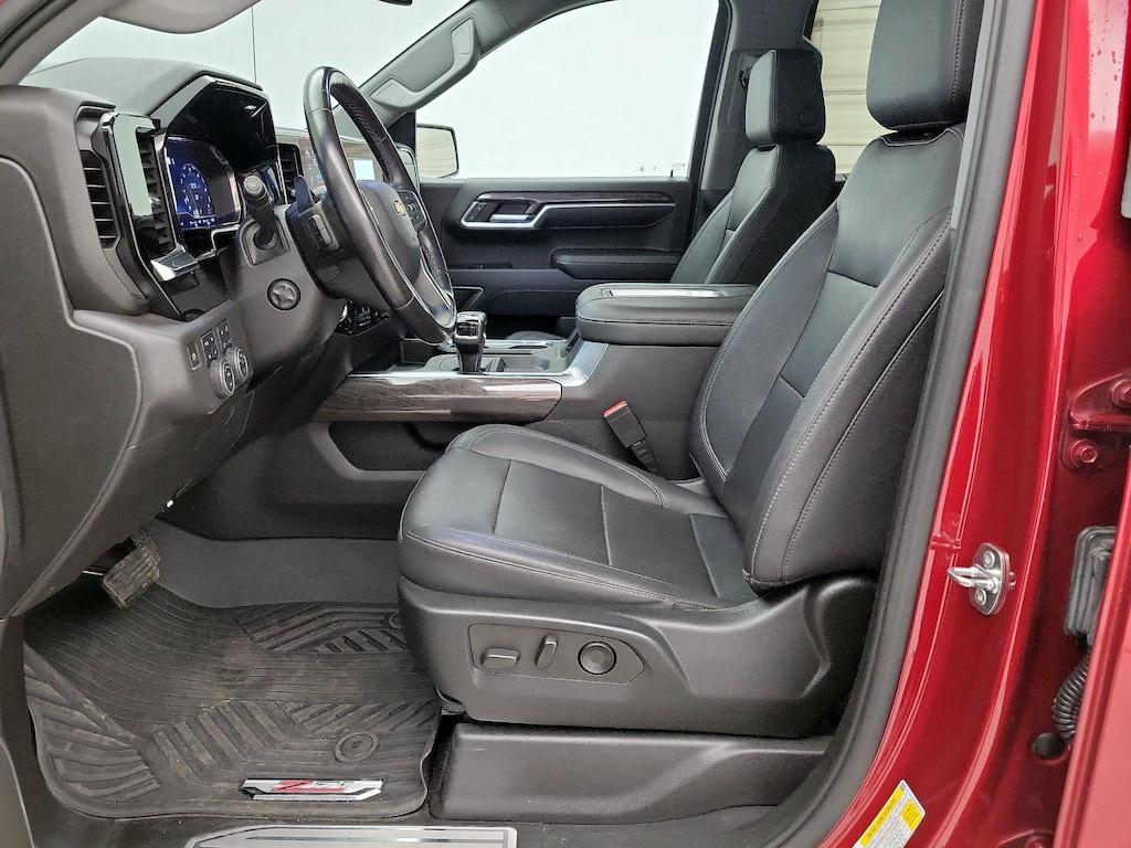 used 2022 Chevrolet Silverado 1500 car, priced at $43,998