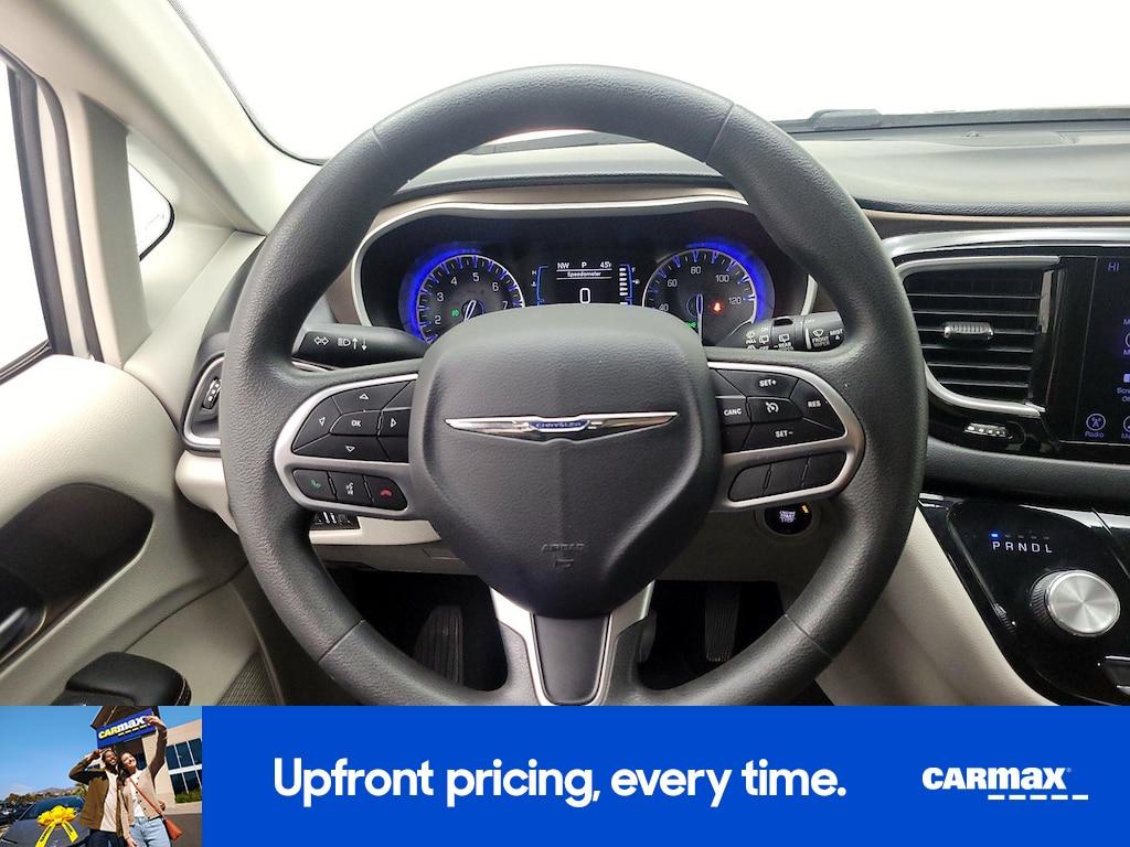 used 2017 Chrysler Pacifica car, priced at $19,998
