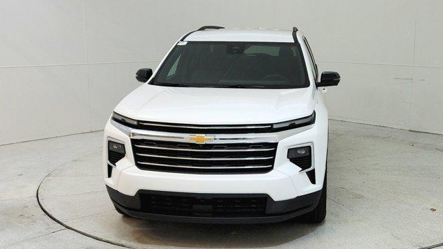 used 2024 Chevrolet Traverse car, priced at $41,991