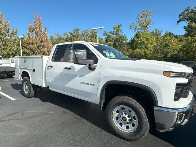 new 2024 Chevrolet Silverado 3500 car, priced at $57,495