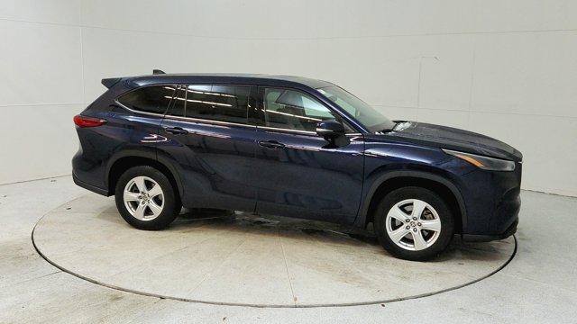 used 2022 Toyota Highlander car, priced at $28,291