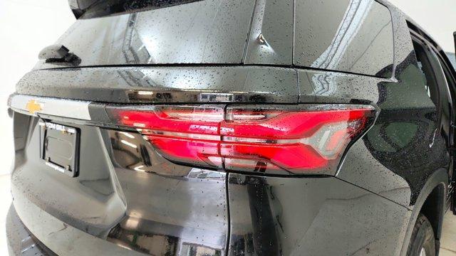 used 2023 Chevrolet Traverse car, priced at $29,292