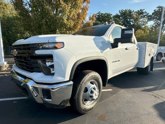 new 2024 Chevrolet Silverado 3500 car, priced at $65,995