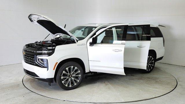 new 2025 Chevrolet Suburban car, priced at $92,978