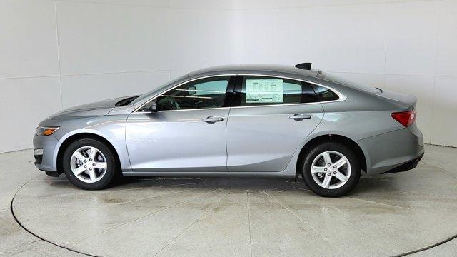 new 2025 Chevrolet Malibu car, priced at $25,245