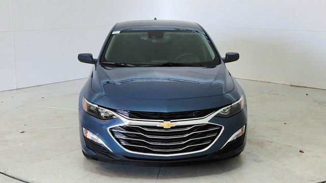 new 2025 Chevrolet Malibu car, priced at $25,245