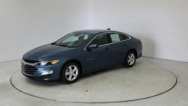 new 2025 Chevrolet Malibu car, priced at $25,845