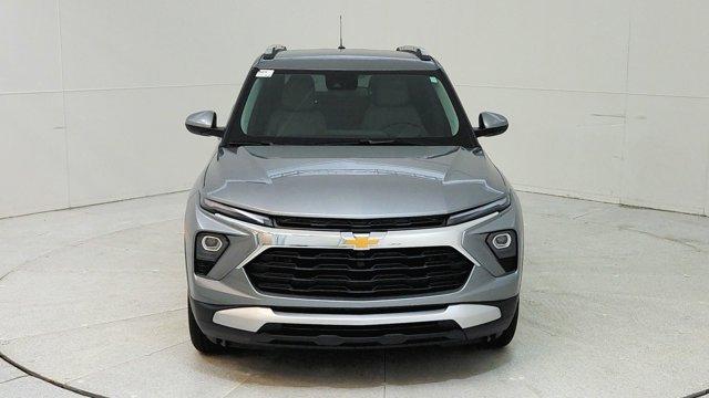 new 2025 Chevrolet TrailBlazer car, priced at $27,185