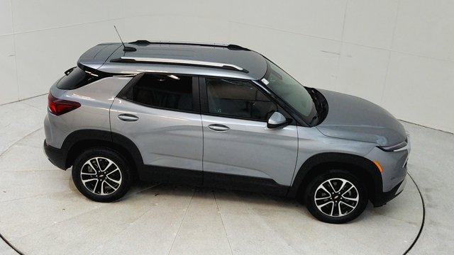 new 2025 Chevrolet TrailBlazer car, priced at $27,185