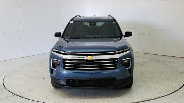 new 2025 Chevrolet Traverse car, priced at $43,293