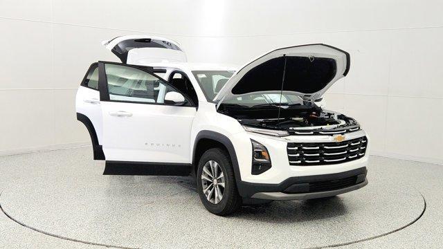 new 2026 Chevrolet Equinox car, priced at $32,344