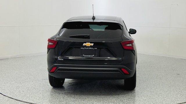 new 2025 Chevrolet Trax car, priced at $23,284