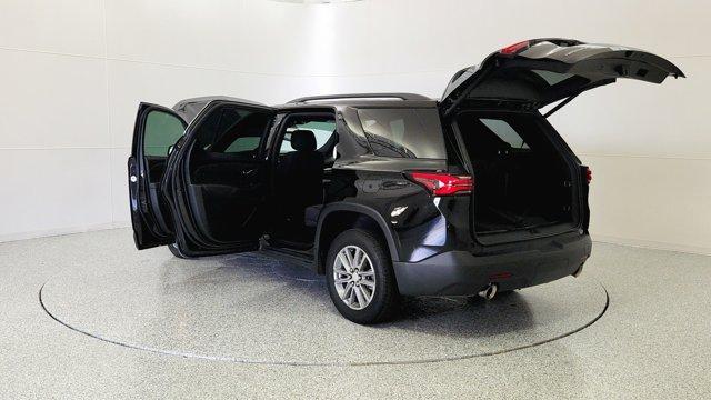 used 2023 Chevrolet Traverse car, priced at $29,491