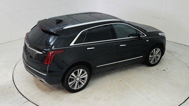 used 2022 Cadillac XT5 car, priced at $35,992